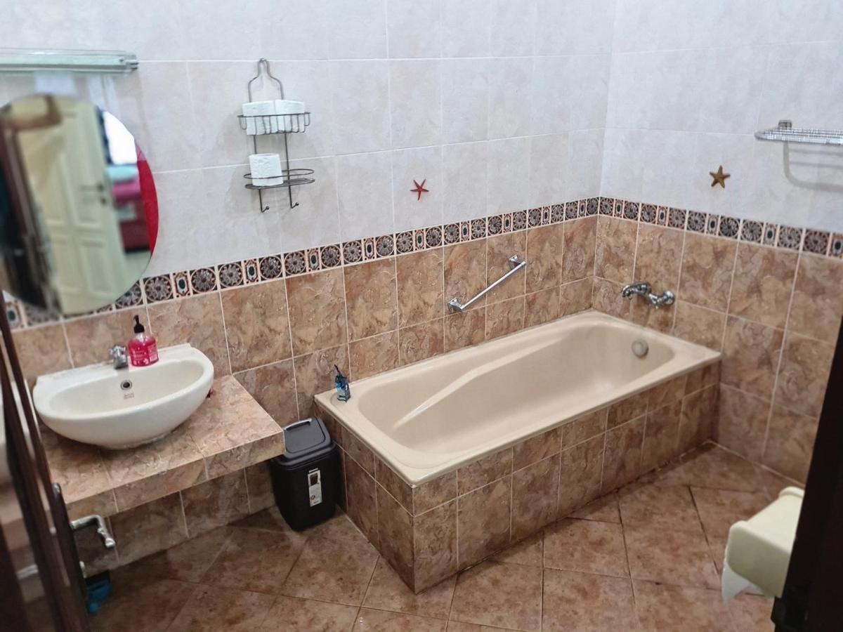 טנגרנג Traveller Home מראה חיצוני תמונה